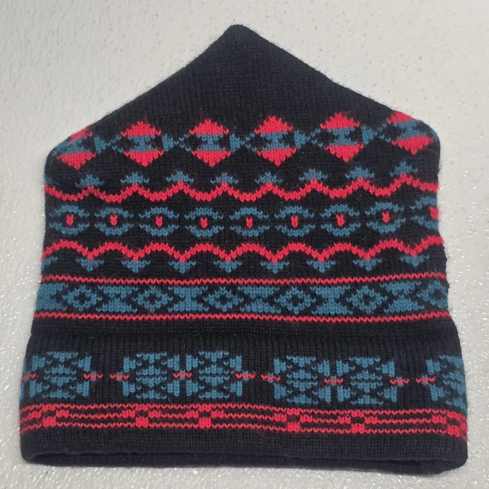 Maureen of the Mews Knit Beanie Wool Black Red Blue Ski Winter Hat Vintage 90s